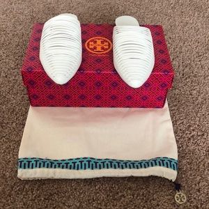 Tory Burch Sienna Flat Size 6 NIB